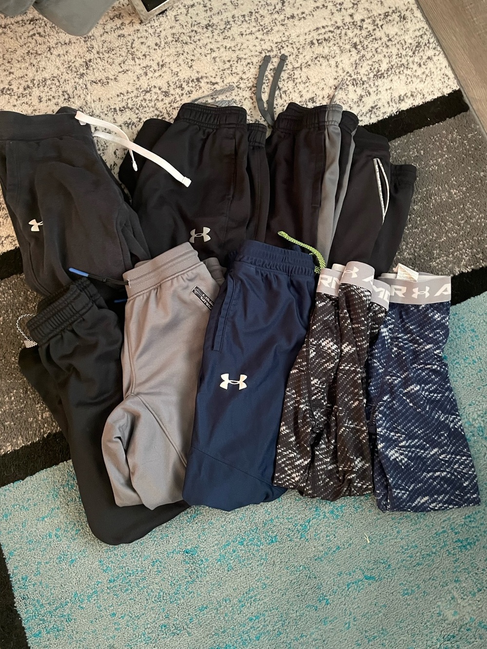 Sz YSM - 9 Pairs Under Amour Pants